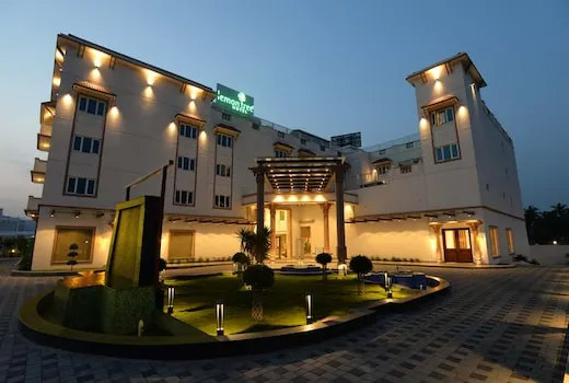 Lemon Tree Hotel